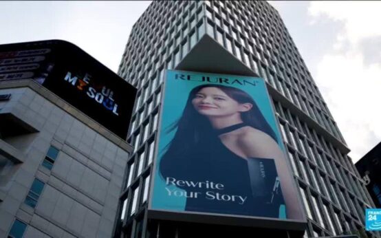 Cena idealnego wyglądu. Jak K-Beauty zmienia społeczne standardy w Korei
