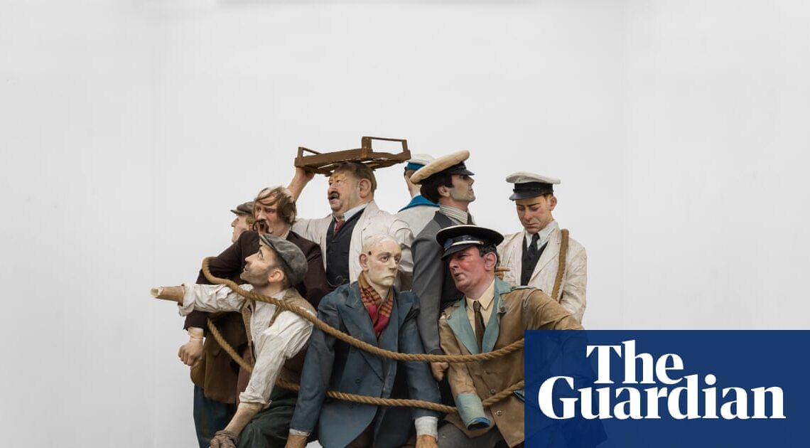 Czy sztuka może uleczyć podzielone społeczeństwo? Kurator British Art Show odpowiada