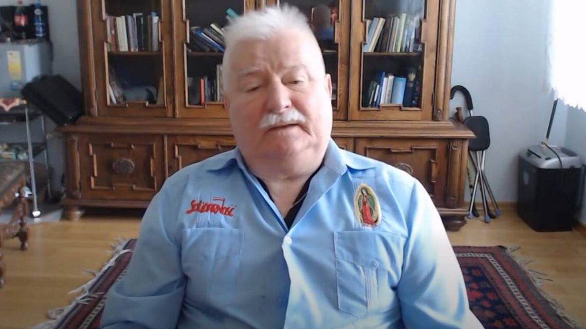 Lech Wałęsa o „analfabetycznym debilizmie”. Kontrowersyjne oświadczenie byłego prezydenta