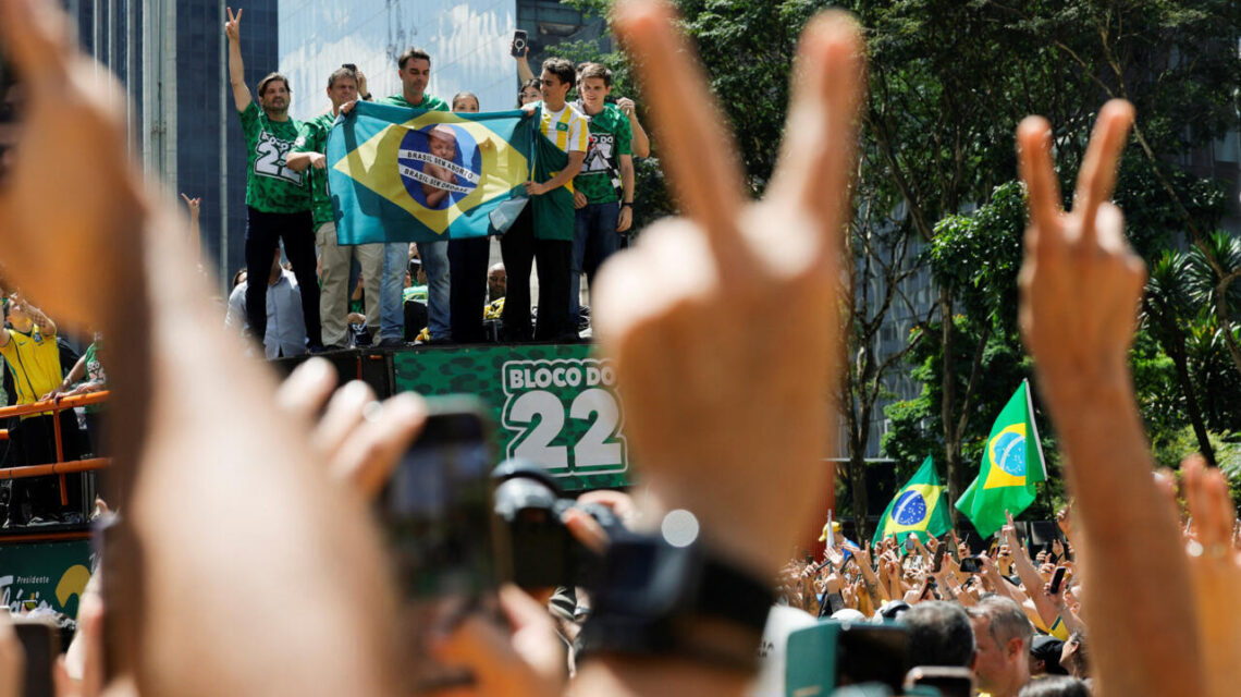 Brazylia przed wyborczą dogrywką: Bolsonaro i Lula w decydującym starciu