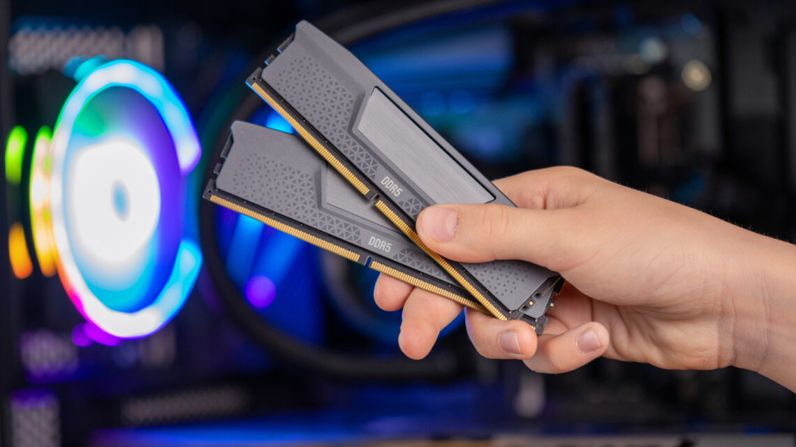 Dlaczego zakup laptopa z 8 GB pamięci RAM to obecnie błąd? Pułapka oszczędności