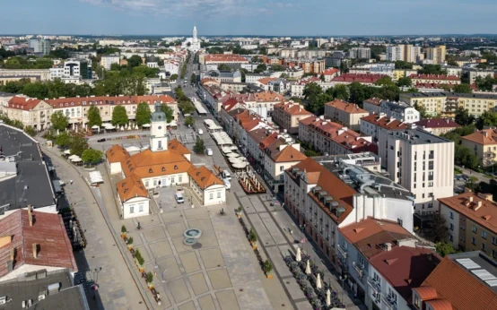 Lotnicze ambicje mniejszych miast. Dlaczego samorządy marzą o własnych portach?