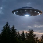 Pentagon ujawnia nowe akta UAP. Wśród raportów relacja o czarnym trójkącie