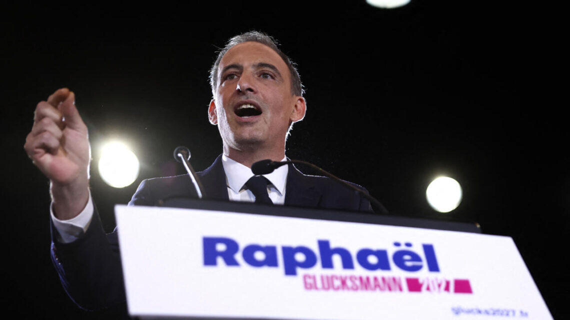 Raphaël Glucksmann bierze się za jednoczenie francuskiej lewicy przed wyborami 2027