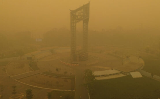 Toksyczny smog dusi Azję Południowo-Wschodnią. Pożary lasów w Indonezji nie ustępują