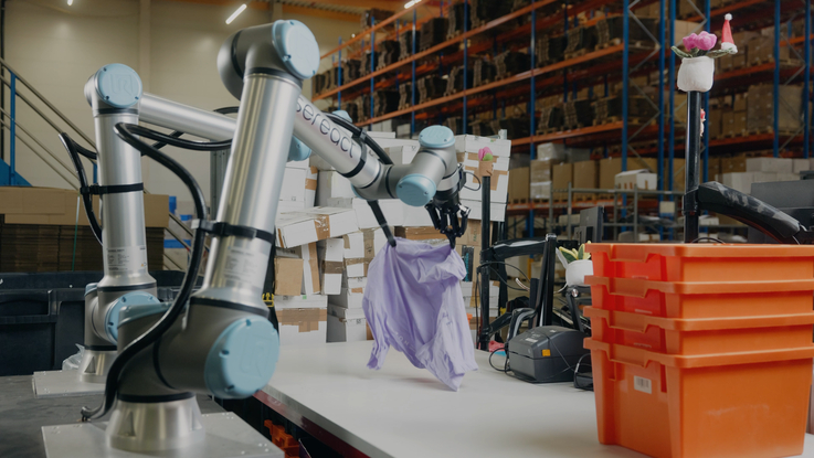 Zalando i CEVA Logistics wdrażają roboty AI do obsługi zwrotów w Polsce i Niemczech
