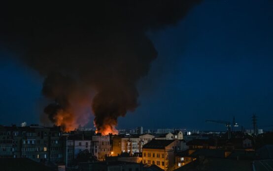 Zmasowany atak powietrzny na Ukrainę. RCB publikuje ważny komunikat